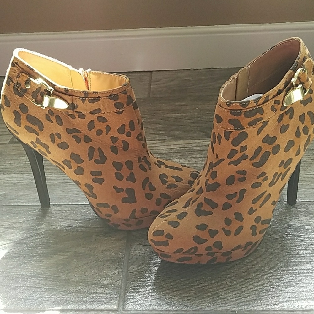 Faux Animal Print Booties